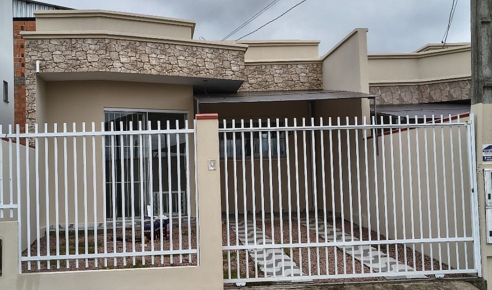 1.200,00 bairro bom Jesus, próx açougue do Marcelo